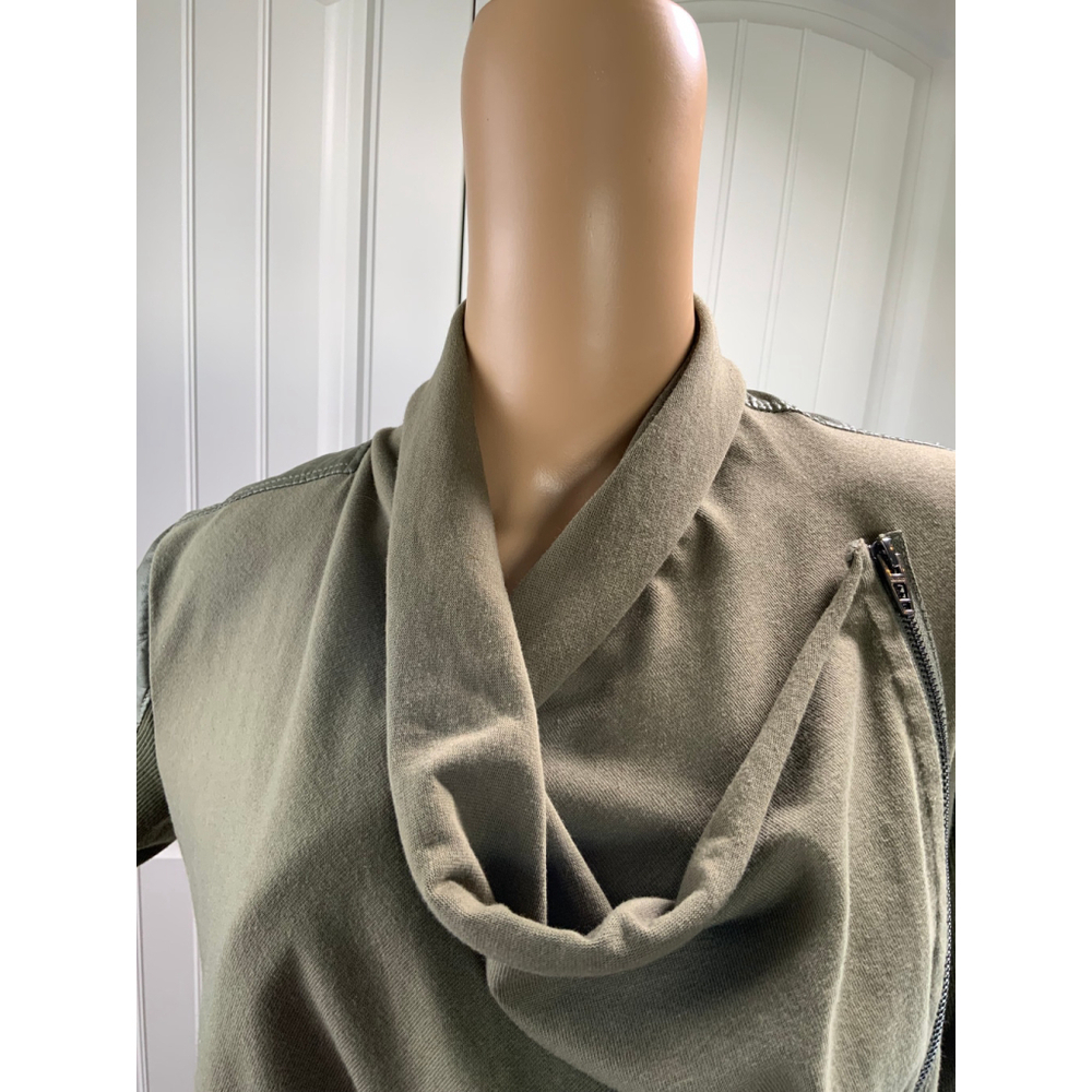 Blank NYC Women's Jacket Sz Sm Green Asymmetrical Zipper Cowl Neck Faux Leather - Picture 2 of 13